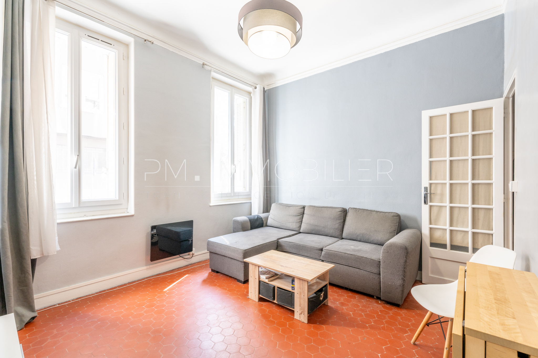 Vente Appartement 47m² 2 Pièces à Marseille (13006) - Pm Gestion Transaction